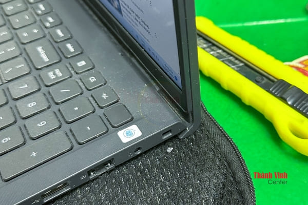 Gia cố vỏ laptop Dell Inspiron 3510