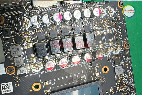 Hình ảnh bo mạch card Vga RTX 3060 bị cháy
