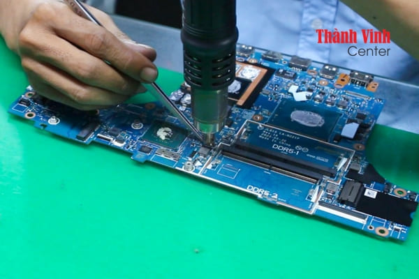 Cứu laptop Lenovo LOQ 15IAX9 mất nguồn