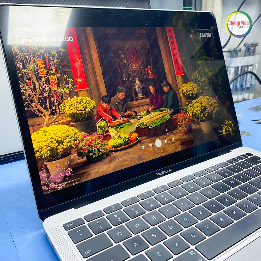 Macbook Air 2019 modelA1932 của anh Tuấn sau khi được thay màn hình mới