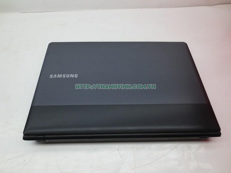 Laptop cũ  SAMSUNG NP300E4Z  core i3-2350m , vga intel hd graphics , ram 4gb ddr3, hdd 320gb, LCD 14.0(đã bán)
