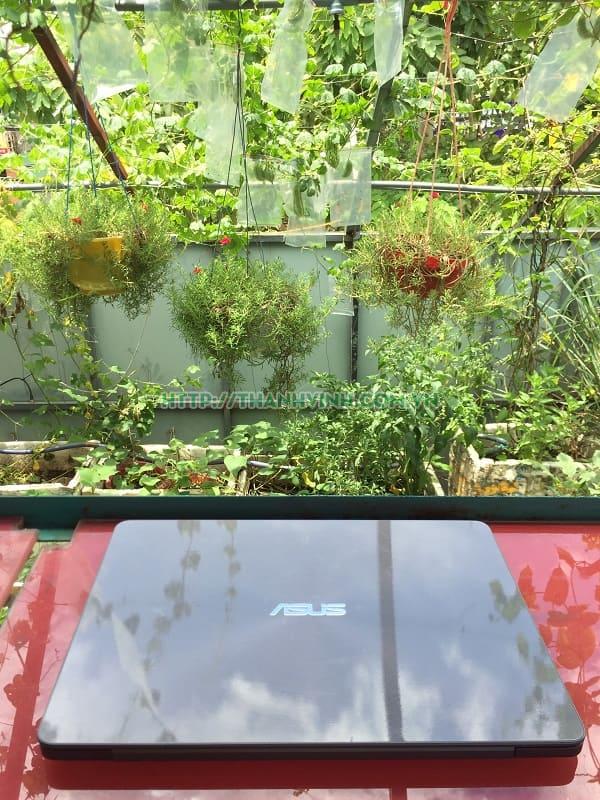 LAPTOP CŨ ASUS UX430UNR CPU CORE I7-8550U RAM 16GB Ổ CỨNG SSD 512GB VGA NDIVIA GEFORCE MX150 2GB LCD 14.0''INCH.