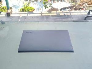Laptop cũ Lenovo Yoga Slim 7 14ITL05 CPU I5 - 1135G7 RAM 8GB Ô CỨNG SSD 256GB VGA Intel Iris Xe Graphics LCD 14.0