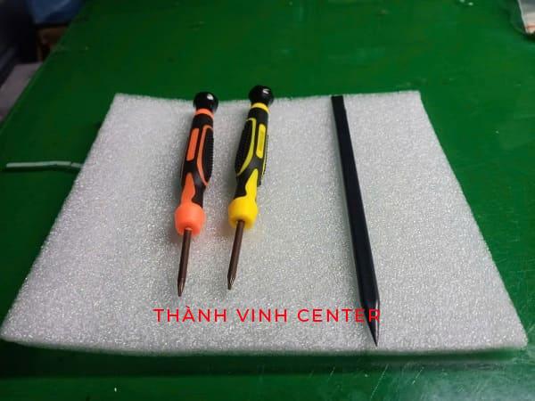 Bộ dụng cụ tháo lắp Macbook 3 chi tiết