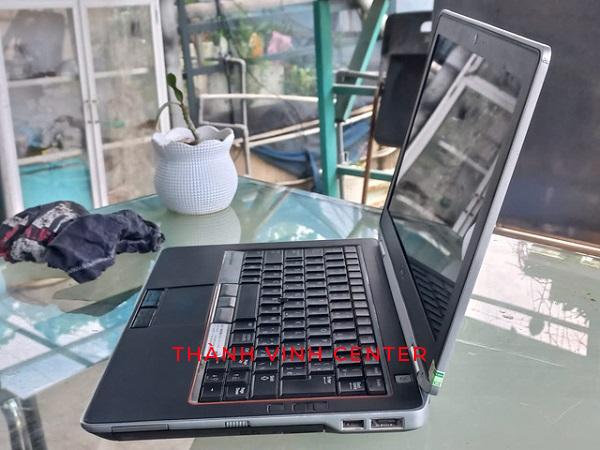 LAPTOP CŨ Dell Latitude E6320 CPU CORE I5 - 2520M RAM 8GB Ổ CỨNG SSD 120GB VGA Intel HD GRAPHICS 3000 LCD 13.3''INCH HD