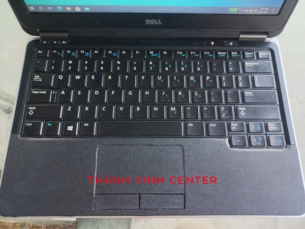 LAPTOP CŨ Dell LATITUDE E7420 CPU CORE I5 - 4300U 4RAM 8GB Ổ CỨNG SSD 128GB VGA Intel HD Graphics Family LCD 12,5''INCH HD