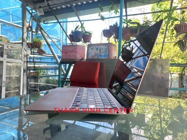 MACBOOK AIR A2337 (2020) CPU Apple M1 RAM 8GB Ổ CỨNG SSD 256 GB VGA Apple M1 LCD Retina Tích hợp 13.3