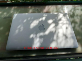MacBook Pro A1398(Mid 2015) cpu core i7-2.8GHz ram 16gb ổ cứng ssd 256gb vga Intel Iris Pro Lcd(2880x1800) 15.4 ''inch.(Mặt A,D trầy).