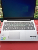 Laptop cũ LENOVO Ideapad S145-15IWL CPU Core I7-8565U Ram 8GB Ổ Cứng HDD 500GB + SSD 256GB VGA NDIVIA GEFORCE MX110 LCD 15.6INCH FHD (1920X1080)